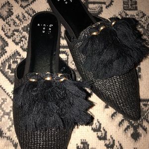 Black flats NWOT size 7.5